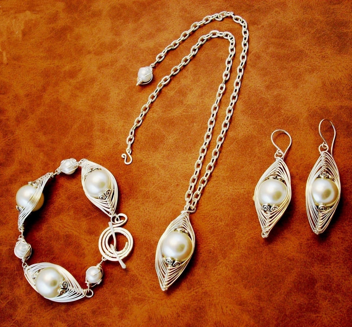 JEWELRY TUTORIAL, Herringbone Weave Jewelry, Learn How To, Jewelry