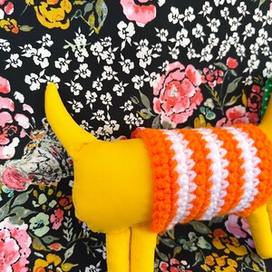 Retro Dachshund Soft Sculpture Wiener Dog, 10 inch Long, Artisan Collectible OOAK Textile Embroidered Art Doll, Made in Vermont image 6