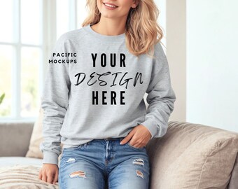 Gildan 18000 Sport Sudadera Gris Maqueta Maqueta de Ropa G180 Sport Gris Crewneck Mockup Maquetas de Suéter Gris Plantilla de Sudadera Gris