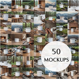 Könnte beinhalten: 50 Mockups einer weißen Emaille-Campingtasse mit schwarzem Rand. Die Tassen werden in verschiedenen Outdoor-Umgebungen gezeigt, darunter Wälder, Berge und Flüsse.