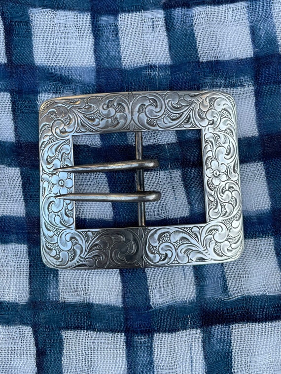 Sterling silver buckle motif. - image 2