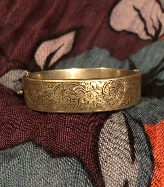 English Etched Silver Bangle - image 2