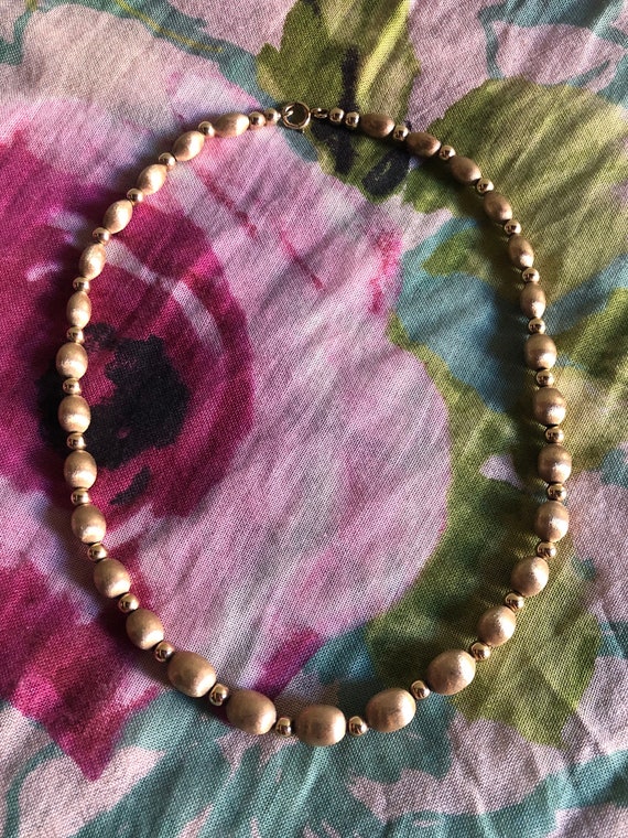 Gold textured beaded necklace
