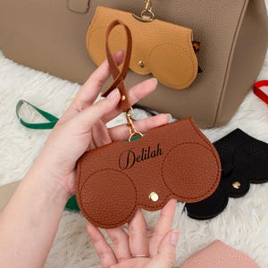 MWK Personalized Glasses Case, Custom Eyeglasses Holder, Leather Case Glasses, Best Woman Gift, Gift for friends, Engraved Gift