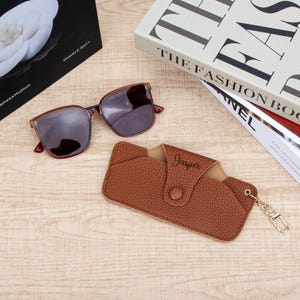 MWK Personalized Glasses Case,Custom Eyeglasses Holder,Leather Case Glasses,Best Woman Gift,Gift for friends,Travel Essentials,Engraved Gift