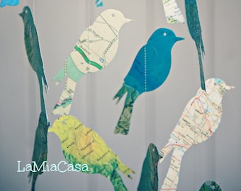 Paper Bird Garland • Bird Lover Gift • Handmade Eco Home Decor • Vintage Map Bird Wall Hanging • Unique Valentine Gift • Travel Lover Decor