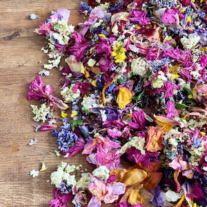 Wedding confetti, biodegradable confetti, dried flowers, wedding petals, flower petals, wedding toss, throw confetti, FOR 10 GUESTS