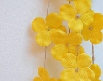 Gift for women, Eco friendly gift, Zero waste gift, Christmas gift, Unique gift for her, Yellow garland, Gift for Mom, Gift for Grandma