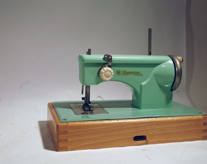 Vintage Metal Toy Sewing Machine Signature Junior Aqua Mint Etsy