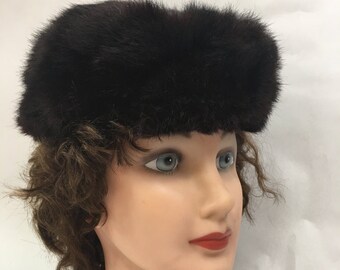 Black mink vintage fur hat beret B. Forman Co. Rochester NY grosgrain lining fashion retro project runway crafts sewing mink