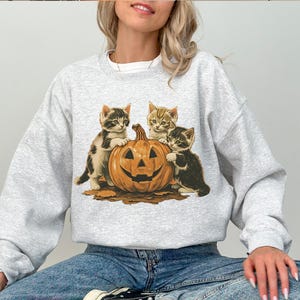 Vintage 90s Cat Halloween Sweatshirt, Retro Halloween Shirt, Spooky Season Tee, Pumpkin Shirts, Cat Lover T-shirts, Spooky Season, Black Cat image 6