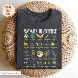 Retro Comfort Woman In Science Shirt, Science Shirt, Preppy Aesthetic Shirt, Scientist Sweatshirts, Gift for Scientist, Girl Scientist Shirt