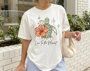 Sea Turtle Shirt, Live In The Moment Shirt, Floral Turtle Shirt, Beach Vacation Shirt, Coastal Grandma Tee, Boho Ocean Shirt, Comfort Color®