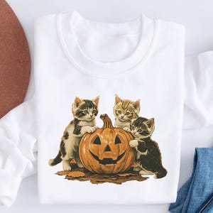 Vintage 90s Cat Halloween Sweatshirt, Retro Halloween Shirt, Spooky Season Tee, Pumpkin Shirts, Cat Lover T-shirts, Spooky Season, Black Cat image 3