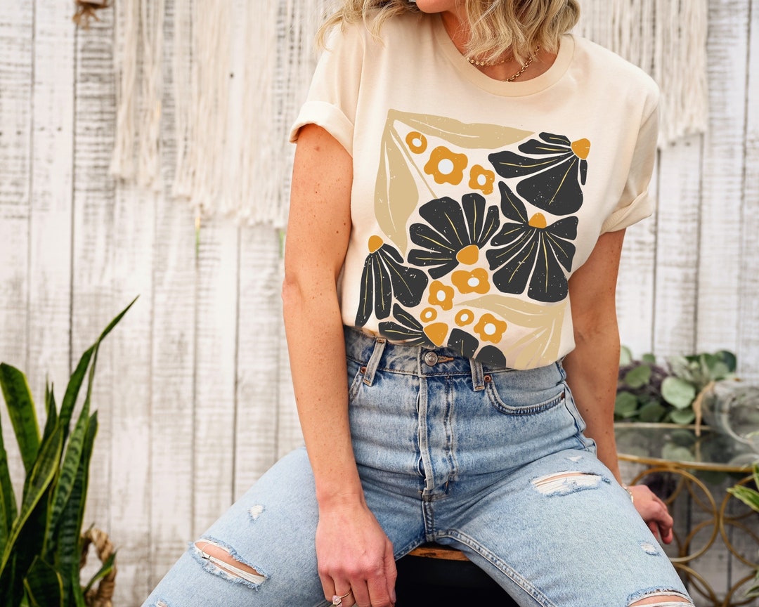 Wildflowers T-shirt, Vintage Botanical Tee, Floral Nature T-shirt ...