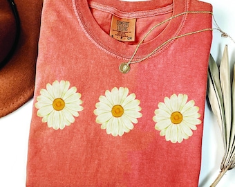 Comfort Colors® Daisy Shirt, Wildflower Shirt, Floral Shirt Gift, Birth Month Flower, Summer Shirt, Daisy Women Shirt, Gift For Sister Shirt