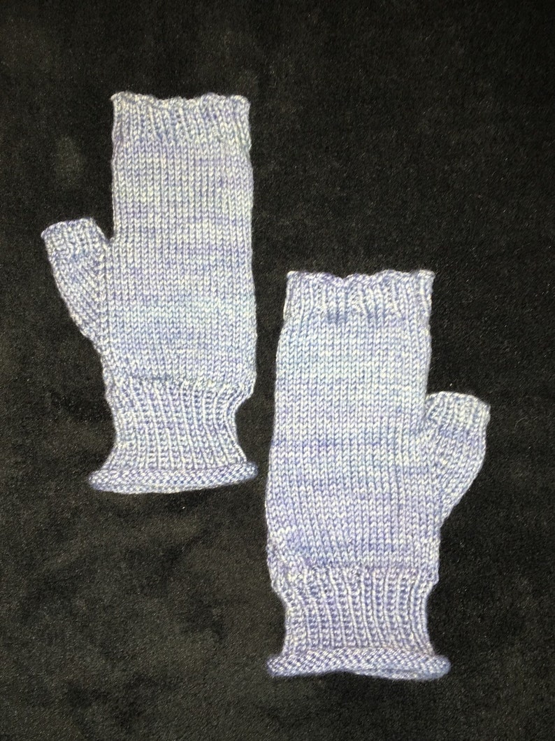 Handknitted Fingerless Gloves Wristwarmers Handwarmers Blue Size M/L womens image 6