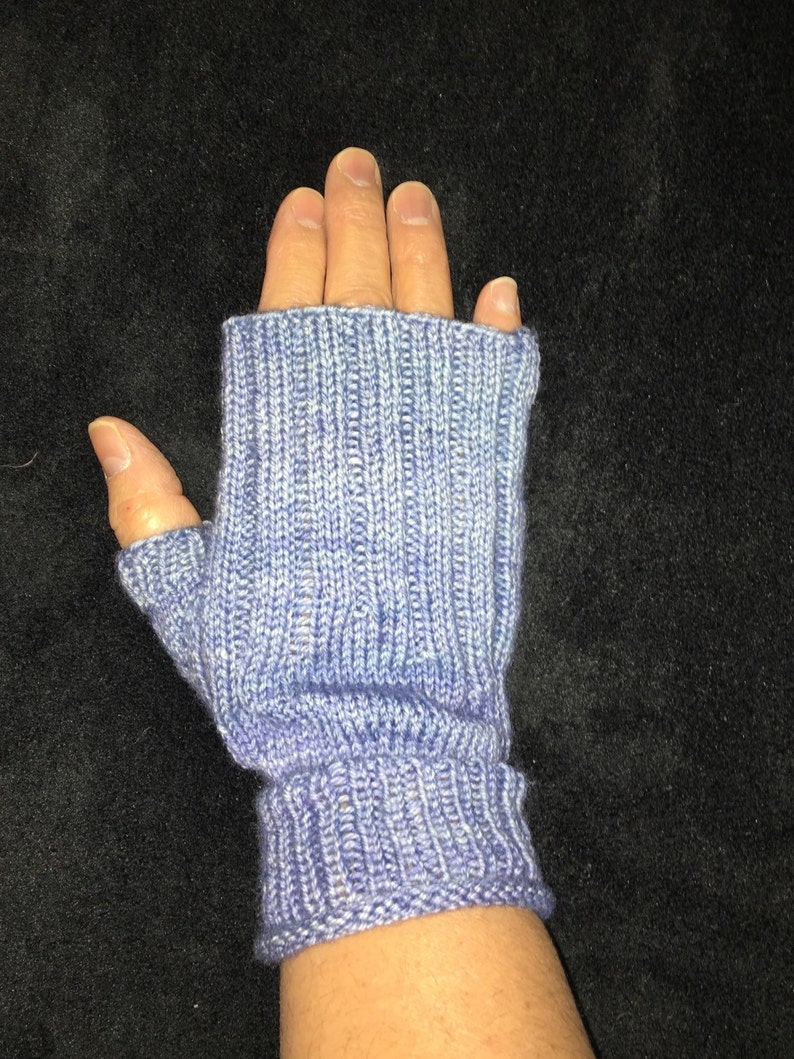 Handknitted Fingerless Gloves Wristwarmers Handwarmers Blue Size M/L womens image 4