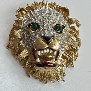 Hattie Carnegie Lion - Etsy