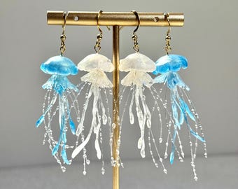 Pendientes de medusas hechos a mano: pendientes colgantes de resina iridiscente para mujer