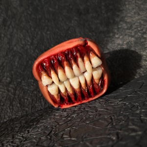 The Terrifying Teeth Airpods Case,Hauntingly Perfect Halloween Gift,Gory Gift for Halloween,daily use