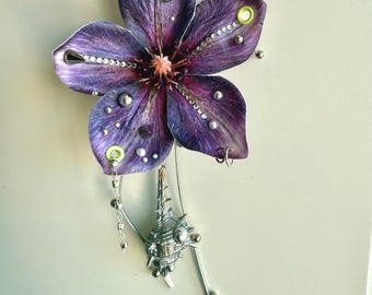 Handmade   Bag Charm ,Pierced FLORAL trendy keychain for women's handbag. Floral handmade accessory 2025