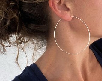 Aros sencillos de plata de ley, aros minimalistas grandes sin fin, pendientes llamativos, regalo de joyería para el mejor amigo