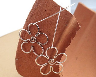 Pendientes de flores, Pendientes florales retro plateados o dorados, Pendientes colgantes en espiral de margaritas hechos a mano, Regalo para amantes de la jardinería floral