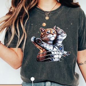 Titanic Cats T-Shirt, High Quality Shirt, Vintage Cat TShirt, Funny Titanic Cat Tee. Cat Love Shirt, Lovely Kitten Shirt, Funny Vintage Tee