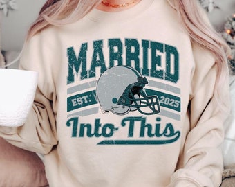 Sweat-shirt vintage de football de Philadelphie : mariés dans ce pull