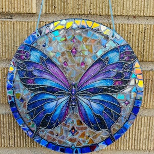 Butterfly suncatcher.. BlingthingzbyLori .. whirligigs wind spinner .. yard art .. garden art .. window decoration.. gifts.. butterfly item