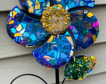 Pinwheel .. flower pinwheel .. blingthingzbylori .. suncatcher .. flower