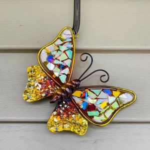 Butterfly.. SunCatcher.. butterfly bouncy .. SunCatcher.. blingthingzbylori.. garden art .. yard art .. window decoration.. hostess gift