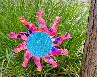 Sun.. Blingthingzbylori.. garden art .. yard art .. sun suncatcher.. whirligigs wind spinner.. gift for home