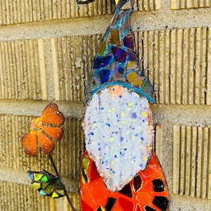 Gnome.. gnomes.. SunCatcher..blingthingzbylori.. garden decoration.. gnome garden decoration.. gnome yard art