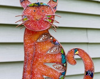 Cat.. blingthingzbylori.. orange cat .. cat wind chime .. crazy cat lady items .. wind chimes .. yard decoration.. gift