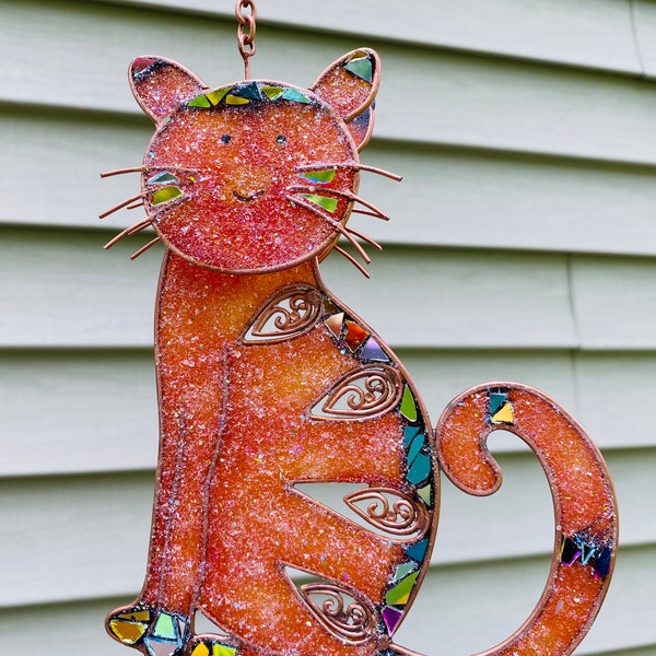 Cat.. blingthingzbylori.. orange cat .. cat wind chime .. crazy cat lady items .. wind chimes .. yard decoration.. gift