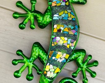 Lizard.. gecko.. blingthingzbylori.. iguana.. wall decoration.. gift for home
