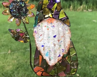 Gnome suncatcher.. garden gnome.. garden art .. garden decoration.. bouncy gnome .. suncatcher.. BlingthingzbyLori