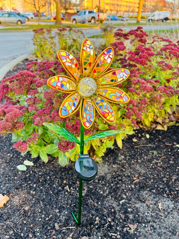 Flower blingthingzbylori Solar Flower Garden Art Yard