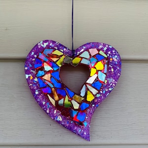Heart.. Blingthingzbylori.. suncatcher.. garden art.. yard art.. whirligigs wind spinner.. valentines heart.. gift for her.. gift for home