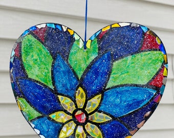 Heart.. Blingthingzbylori.. heart suncatcher.. whirligigs wind spinner.. yard art.. Kaleidoscope heart..