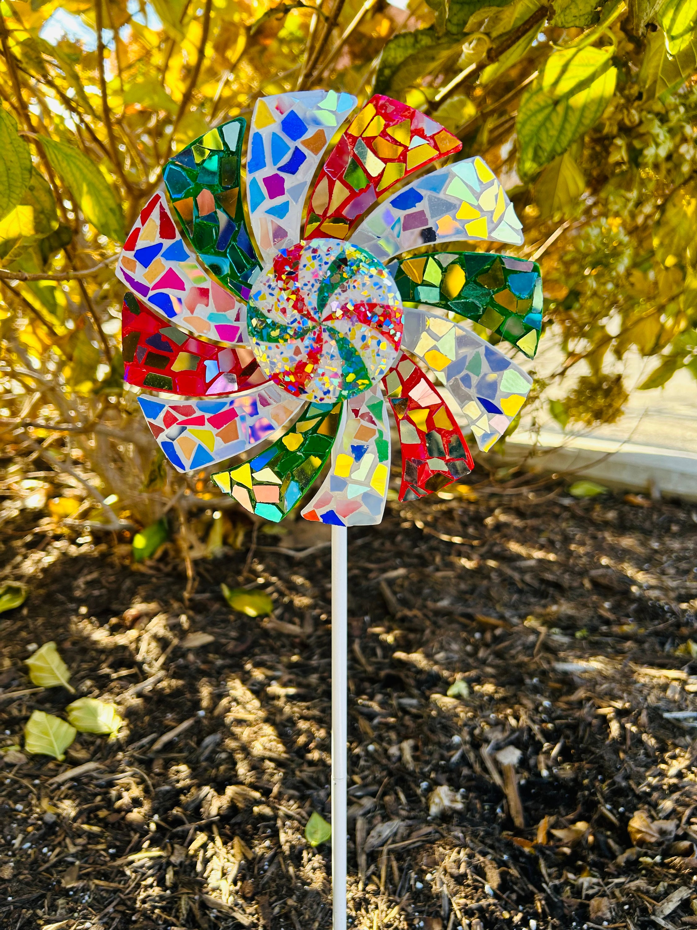 Pinwheel.. Blingthingzbylori .. Whirligigs Wind Spinner