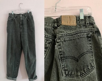 1980's Levi's Size 14 Charcoal Mom Jeans