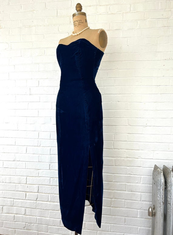 1960's Midnight Blue Velvet Cocktail Dress