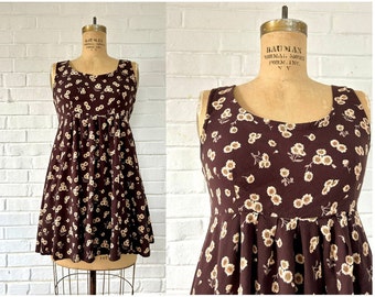 1990's Size 8/10 Daisy Floral Summer Dress in Brown