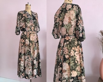 1970's Size M/L Sheer Victorian Floral Dress