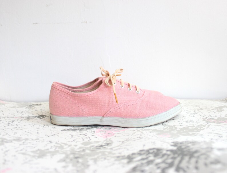 pale pink tennis shoes