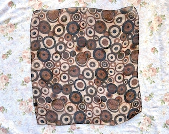 1990's Brown Retro Scarf