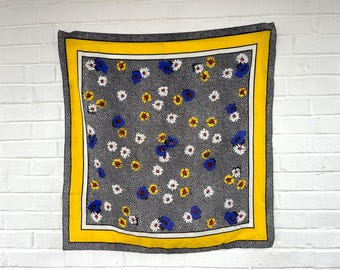 1980's Floral Field Scarf (30" x 31")